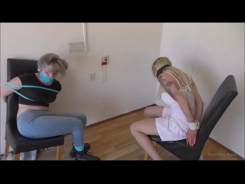 ❤️ Ovisnik / vezan i začepljen usta / djevojka u nevolji Jebanje na hr.tuberxxx.ru ️❤